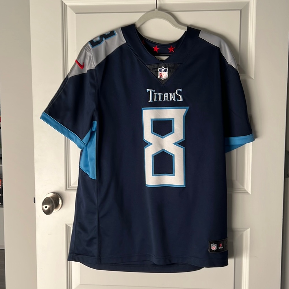 NFL official Titans Jersey Mariota 8 Size Large